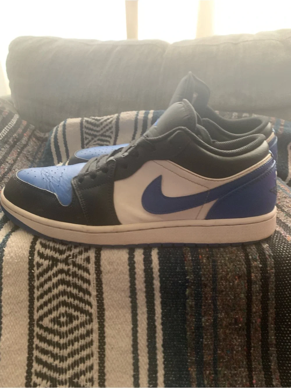 Air Jordan 1 low “Alternate Royal Toe” in size 10.5 men